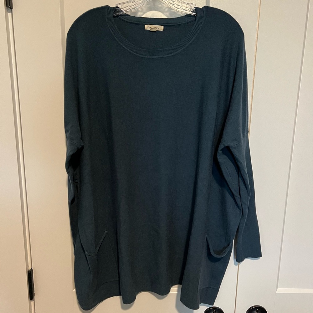 Tea N Rose sweater